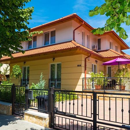Andi Apartman Heviz Exterior foto