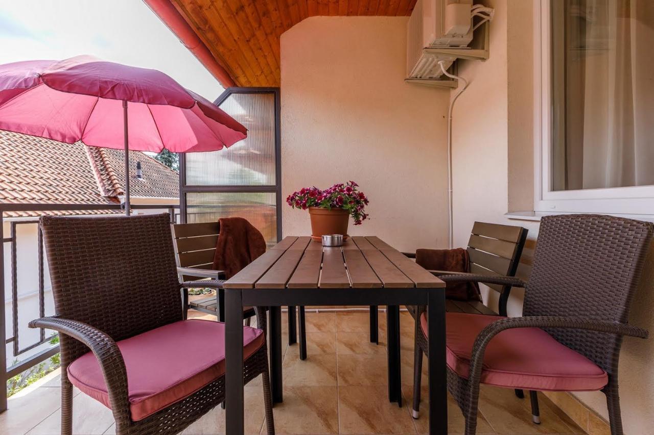 Andi Apartman Heviz Exterior foto